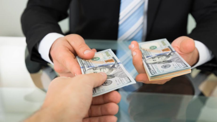 Долар оновив історичний максимум: курс НБУ на 4 березня