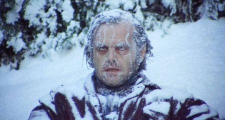 Холод в квартире. Как согреться и пережить морозы без риска для здоровья