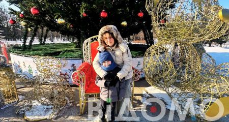 День обіймів у Кривому Розі викликав бурю емоцій у людей (ФОТО, ВІДЕО)