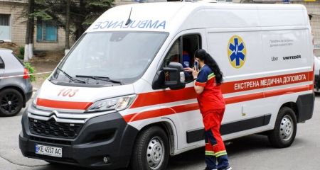 У центрі екстреної медицини Дніпра розповіли, як евакуюють до міста важкопоранених