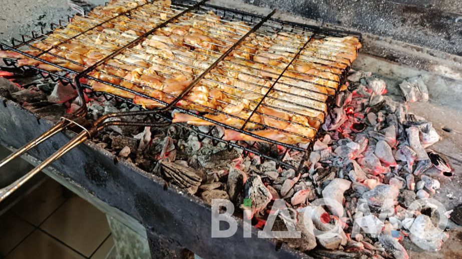 Остаются те, кто найдет в себе силы трансформироваться. Как энергетический кризис переживают рестораны и кафе Днепра?