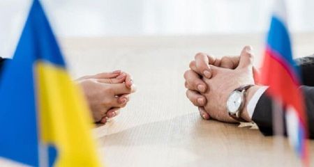 Багато хто вважає сам факт перемовин між Україною та рф прогресом
