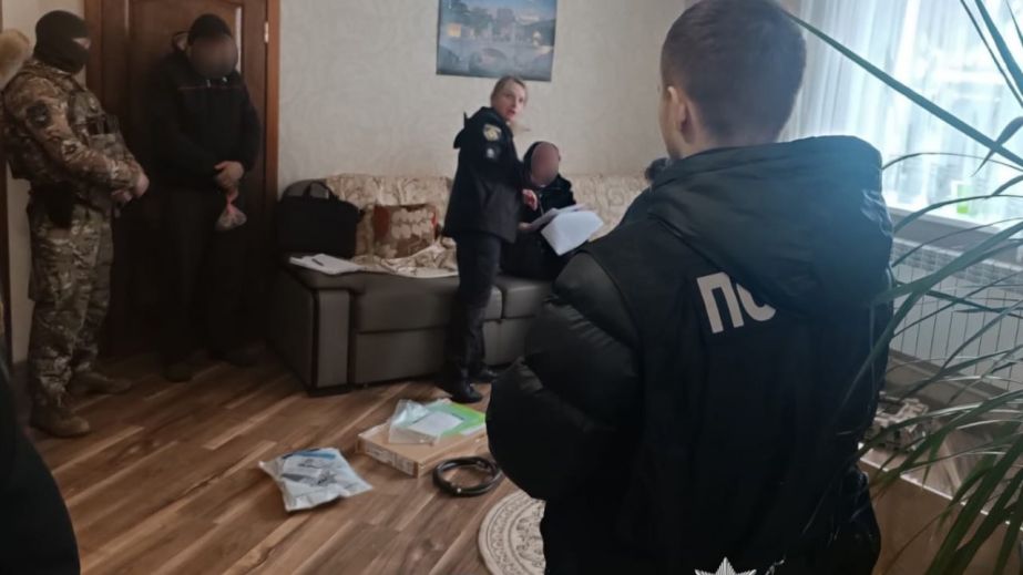 У Дніпрі слідчі повідомили про підозру подружжю за фактом катування дітей у дитячому будинку сімейного типу