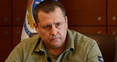 Дрон впав за кілька метрів від оселі мера Дніпра