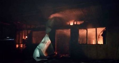 За ніч спалили бус і...