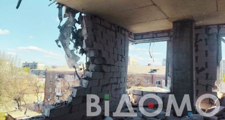 Разбиты дома и имущество: в Днепре из-за дроновой атаки ночью 15 апреля продолжается прием заявок на возмещение (ФОТО)