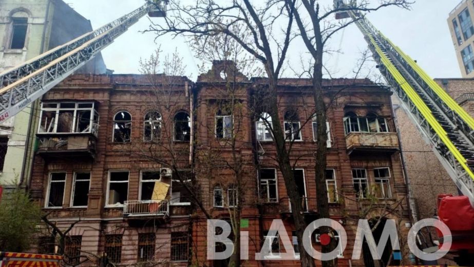 История под ударом: враг разрушил еще четыре аутентичных здания в Днепре (ФОТО)