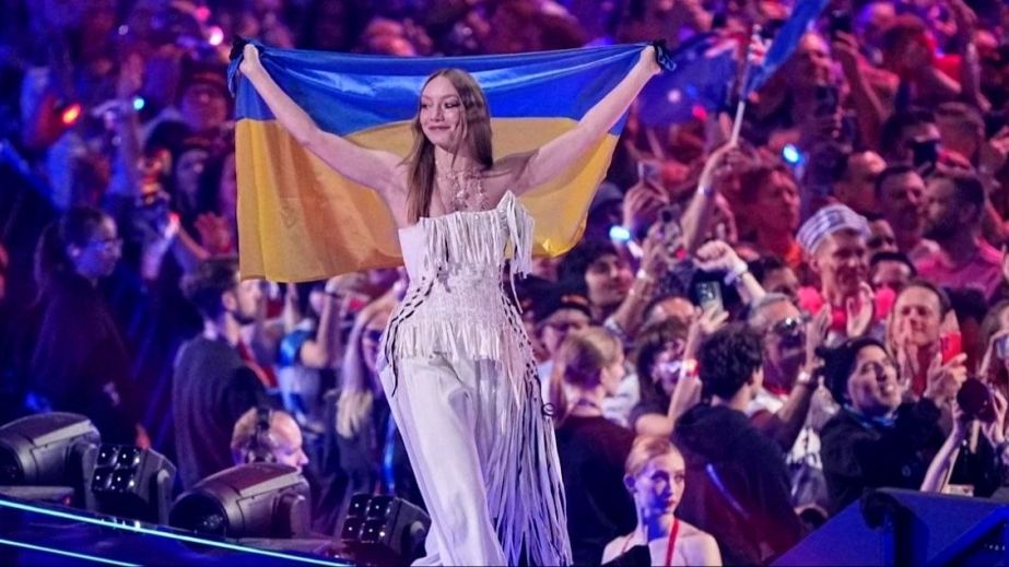 Украина вошла в ТОП-10 Евровидения 2026: певица Lel&eacute;ka из Днепропетровщины заняла 9 место в финале