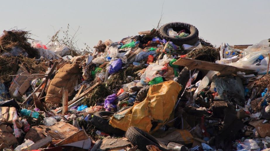 У Павлограді спрямували кошти на боротьбу з горінням сміттєзвалища