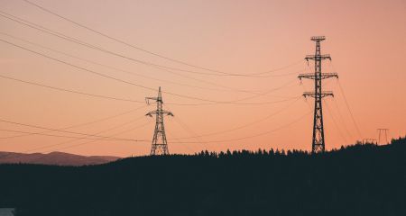Из-за жары возвращаются графики: "Укрэнерго" вводит ограничение света по всей Украине 30 июня