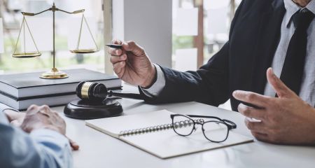 Передал цифровую подпись посторонним: на Днепропетровщине будут судить экс-регистратора за переоформление 33 земельных участков