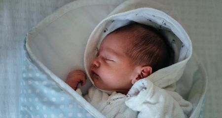 Девочки в лидерах: сколько младенцев родилось в Днепре за минувшие сутки