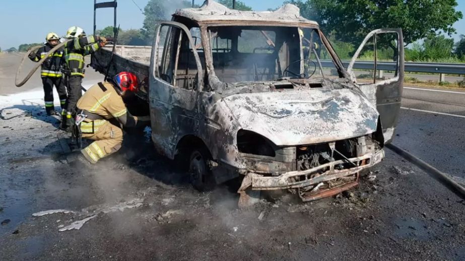 На Павлоградщине дотла сгорел грузовик