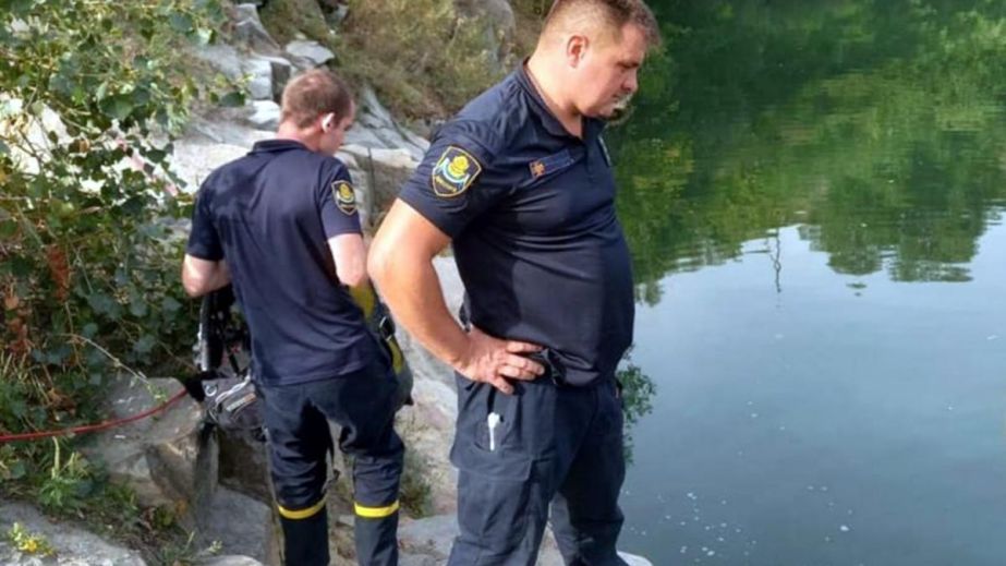 Жуткий улов: на Днепропетровщине мужчина вытащил из воды человеческую ногу