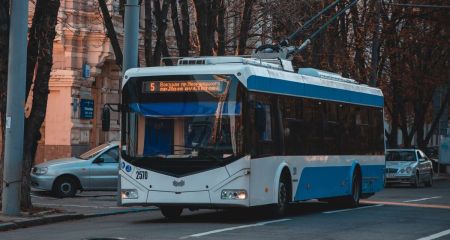 У Дніпрі змінили рух популярного тролейбусного маршруту