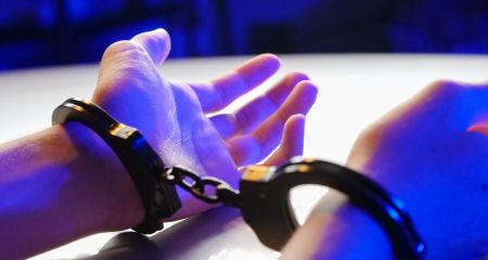 На Павлоградщині жінка возила у автівці майже 1 кг наркотиків