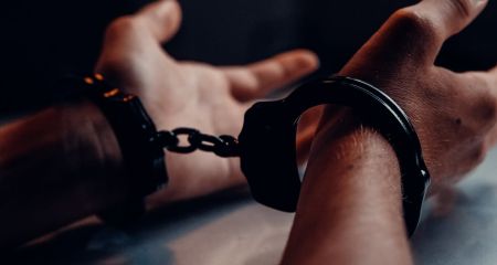 Житель Павлограда ограбил пьяного мужчину возле церкви и получил второй приговор