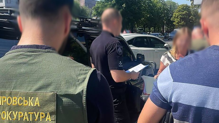 У Дніпрі посадовця КЕУ підозрюють у розтраті півмільйона гривень