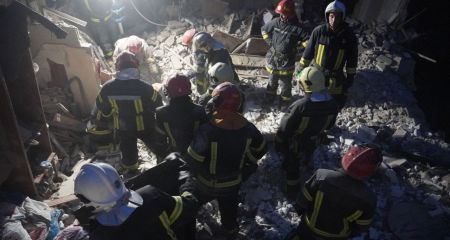 В Днепре основали награды для врачей и участвующих в разборах завалов