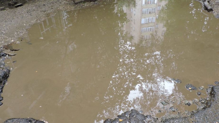 У Кривому Розі фіксують масові пориви водогону, містяни б'ють на сполох