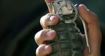 Помстився колишній: на Дніпропетровщині чоловік кинув на подвір'я дівчини гранату