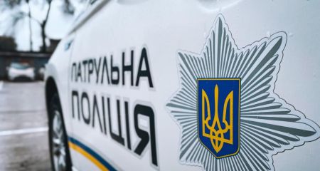 В Днепре патрульные остановили водителя с фальшивыми документами