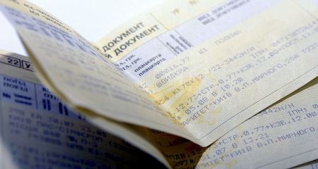 Днепрянам объяснили, почему не хватает билетов на поезда