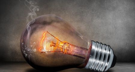 Утренняя ракетная атака: на Днепропетровщине ввели экстренные отключения света