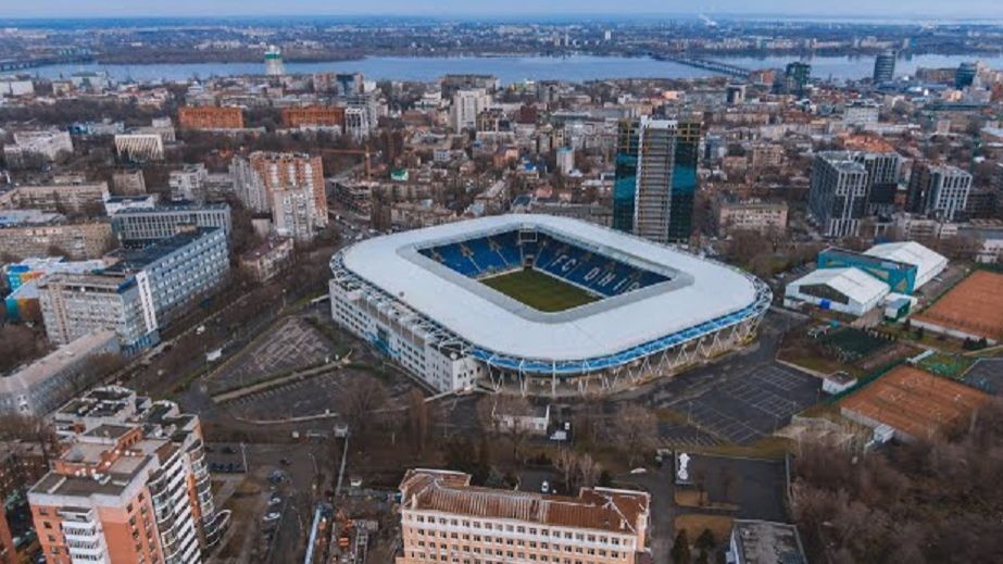 Як у Дніпрі вирують пристрасті навколо забудови біля "Дніпро-Арени"