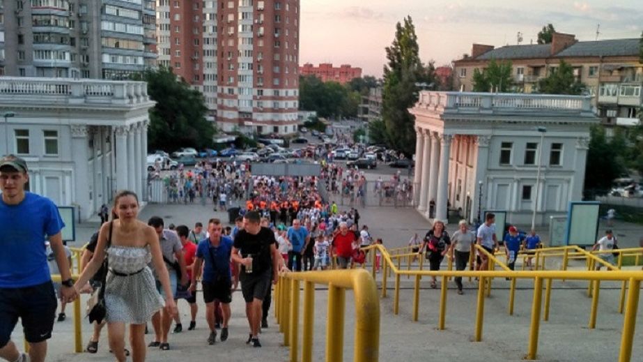 У Дніпрі створюють новий ФК "Дніпро" з власником із Львівщини