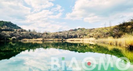 У Дніпрі чоловік стрибнув у карʼєр та зламав обидві ноги (ВІДЕО)