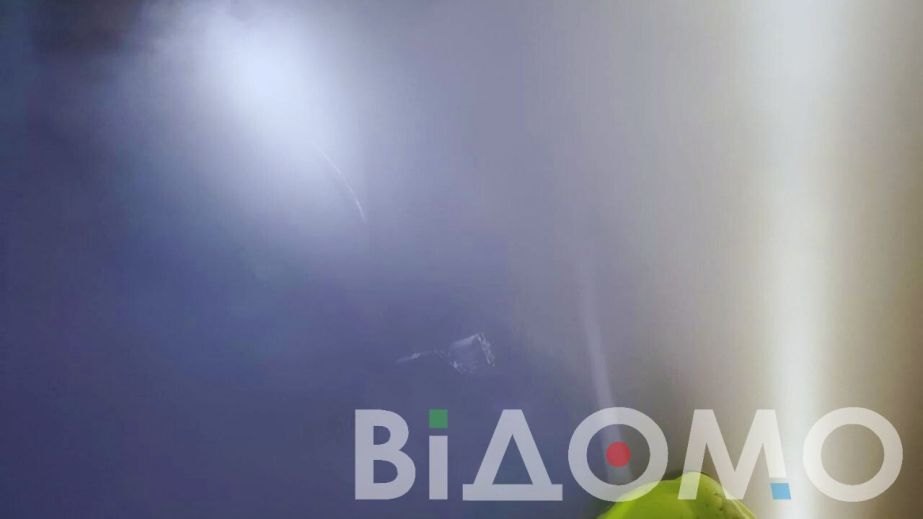 В Кривом Роге дотла выгорела квартира в многоэтажке: пострадали люди (ФОТО, ВИДЕО)