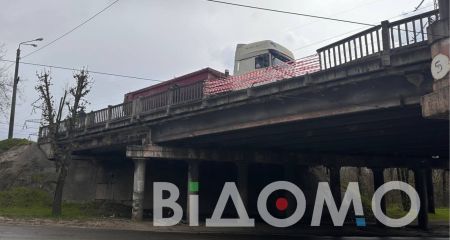 У Кривому Розі автів...