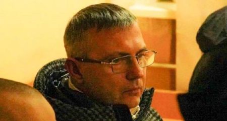 У Кривому Розі вийшов на свободу депутат, якого затримали за махінації на відновленні зруйнованих ракетним ударом будинків (ФОТО)