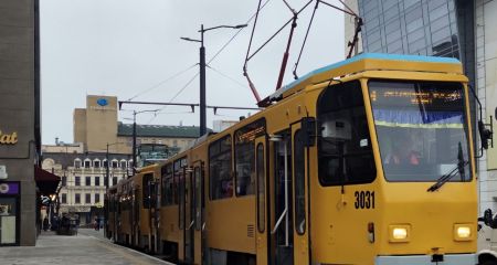 Як у Дніпрі 11 грудня курсуватиме громадський транспорт