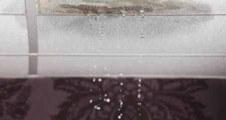 Водопад в подъезде: в Кривом Роге затопило многоквартирный дом (ВИДЕО)