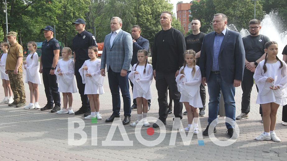 На Дніпропетровщині вшанували пам’ять дітей, які загинули внаслідок збройної агресії росіян (ФОТО)