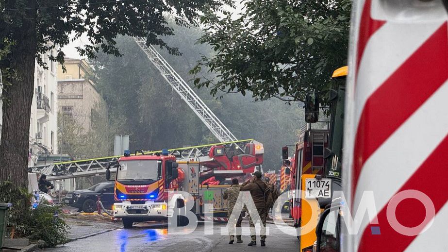 Были замужем лишь 1,5 недели: вдова погибшего во время "шахедной" атаки в Днепре рассказала о смерти любимого (ВИДЕО)
