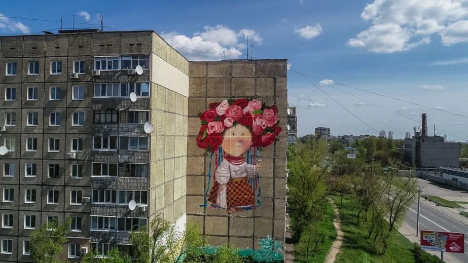 У Дніпрі через утеплення будинку можуть знищити знаменитий мурал