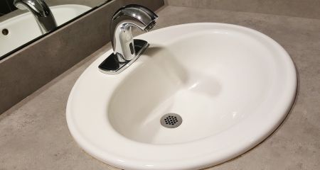Где в Днепре отключили воду 29 апреля