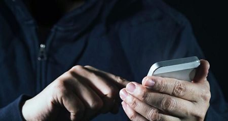 Думав, що вибивають ...