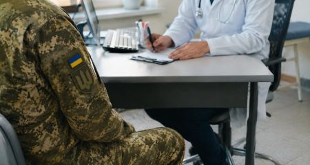 Бесплатный долгосрочный уход в стационаре: какие услуги могут получить ветераны и как их оформить