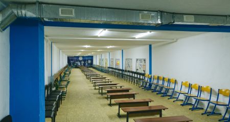 Сельсовет на Днепропетровщине обязали отремонтировать укрытие для 400 учеников