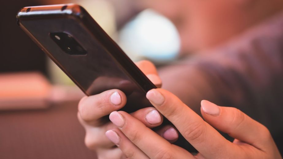 У Дніпрі з міського бюджету виділять понад мільйон гривень на SMS-сповіщення для містян