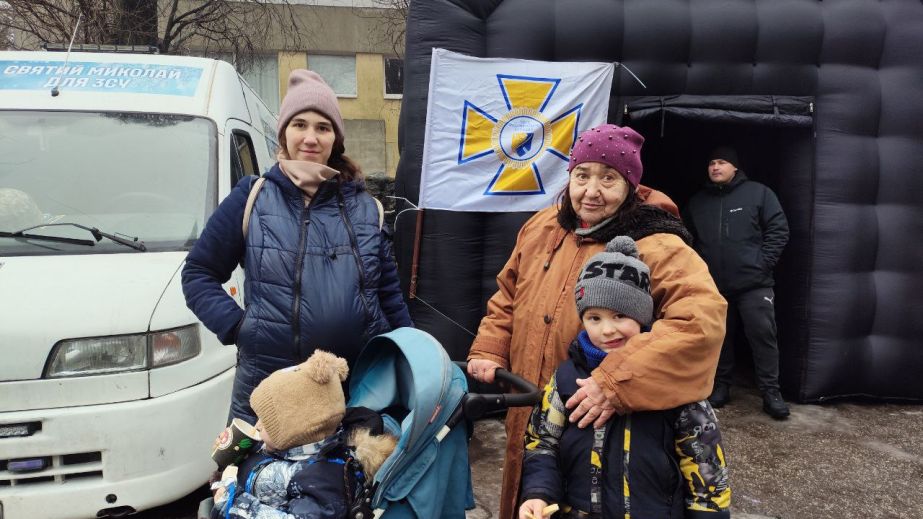 "Ховалася біля ліфту на першому поверсі": розповідь вагітної жінки, яка пережила дронову атаку на Дніпро (ВІДЕО)