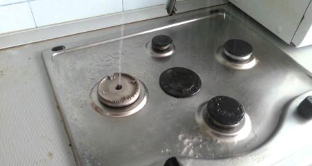 В Каменском районе мужчина оставил без газа три подъезда