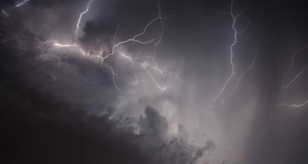 На Днепр и область надвигается ненастье: синоптики объявили желтый уровень опасности