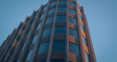 На Європейці у Дніпрі помітили дітей на даху висотки (ВІДЕО)