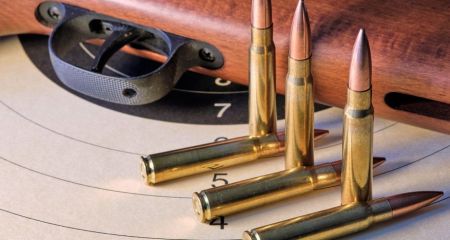 Пробила крышу дома: в Днепровском районе пуля залетела в дом (ВИДЕО)