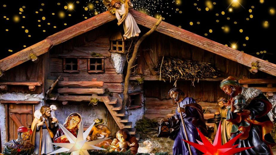 У парку Шевченка в Дніпрі облаштували неймовірний різдвяний вертеп (ВІДЕО)